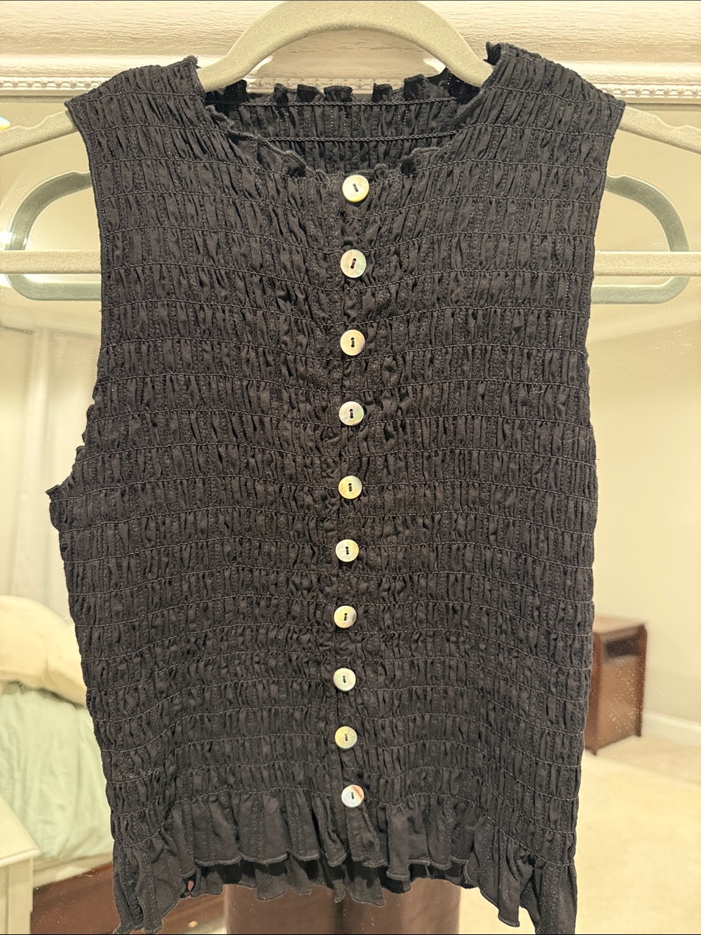 Apres studio black ruched button tank size US 6
